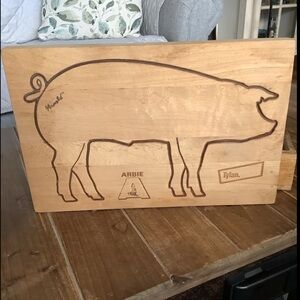 Vintage Wooden Cutting Board with Pig Design